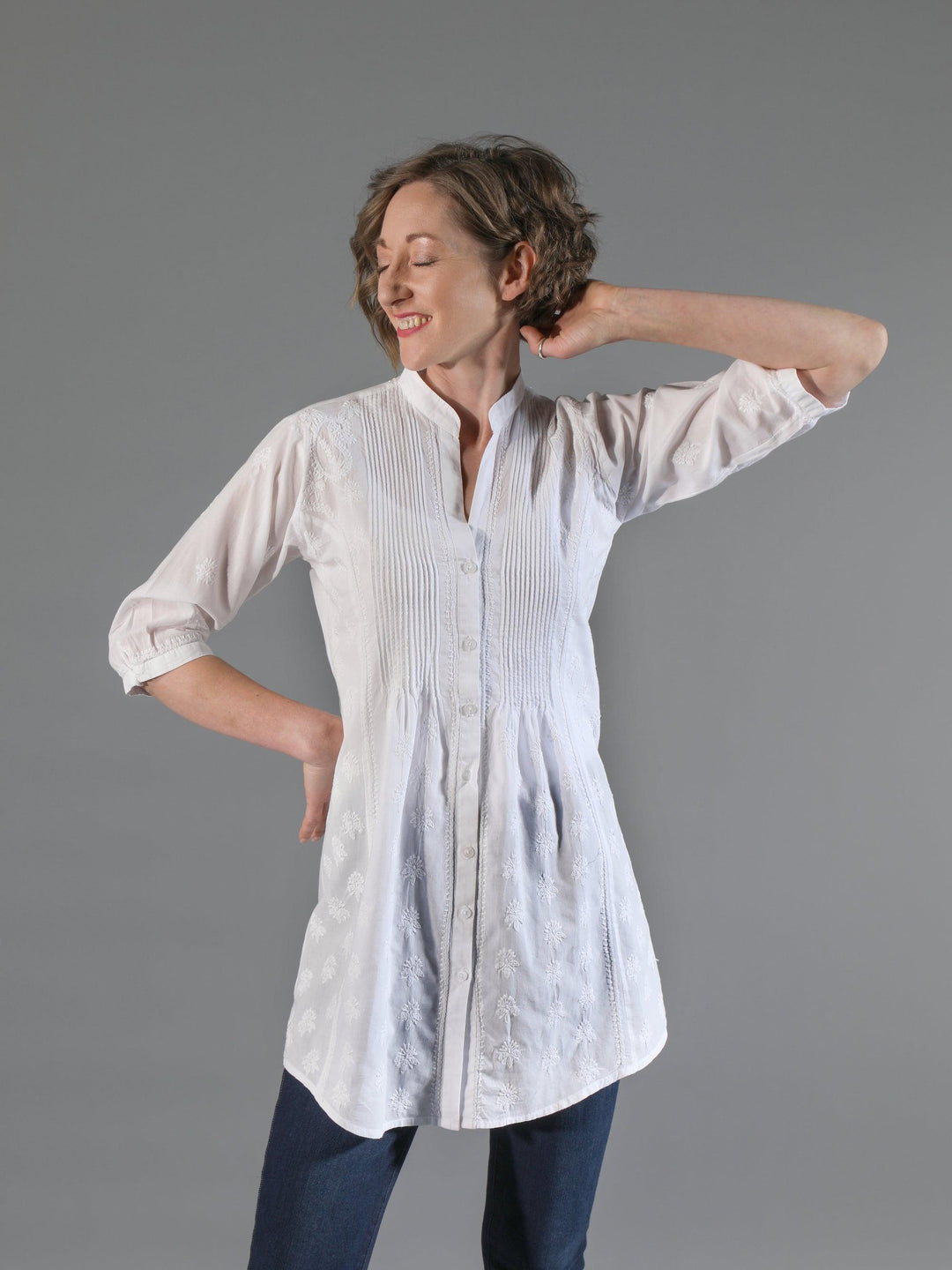 'Kheera' Cotton Embroidered Long Shirt / White | Tania Llewellyn Designs