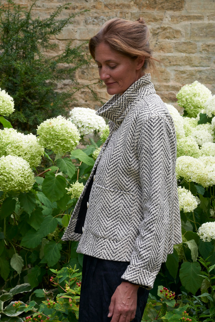&
