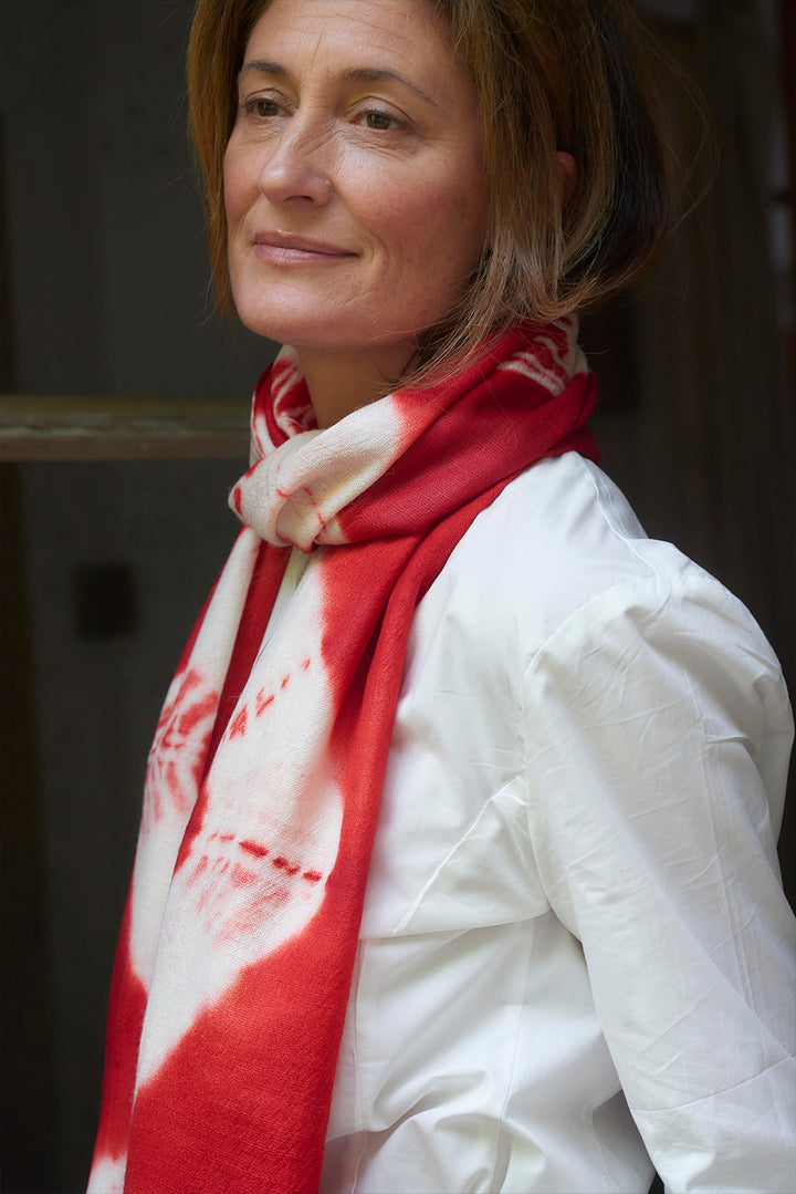 Pure wool Scarf | Red Moon