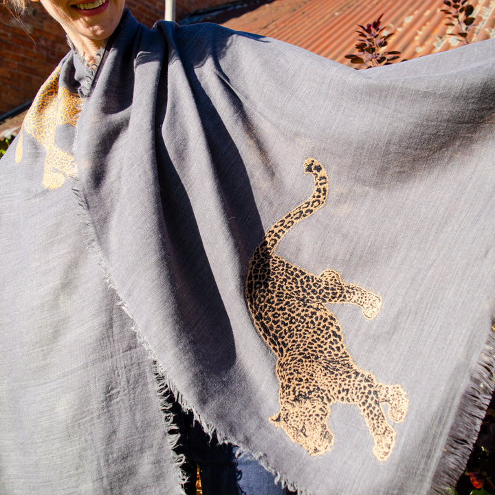 Leaping Leopard Scarf | Grey